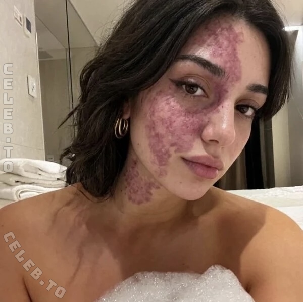 Violeta Morales nude photo 2