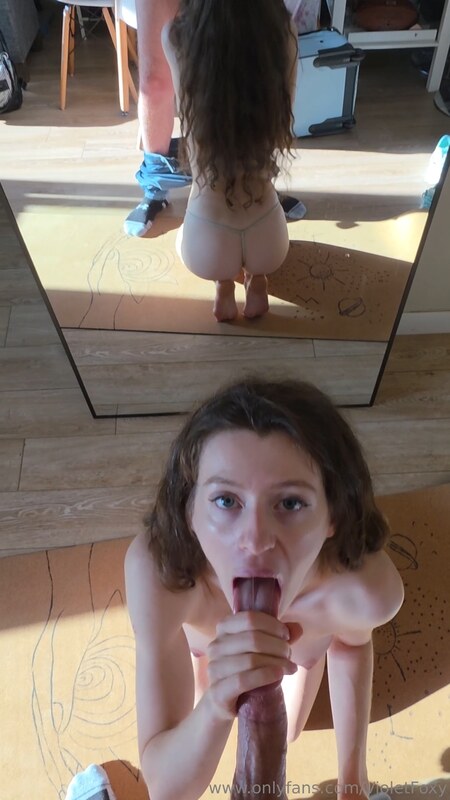 VioletFoxy nude photo 4