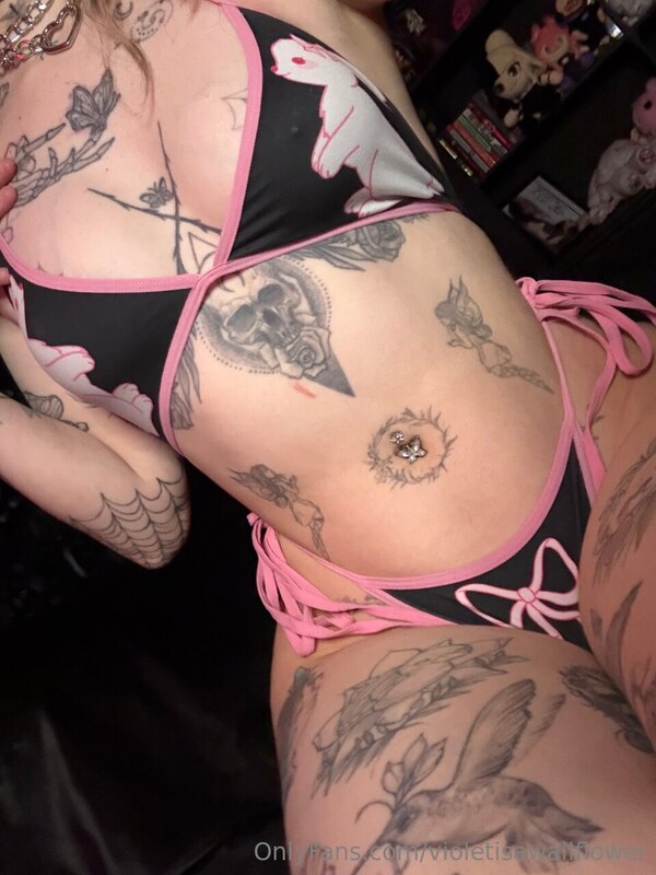 violetisawallflower nude photo 5