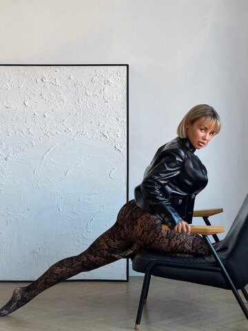Violetta Bert nude photo 3