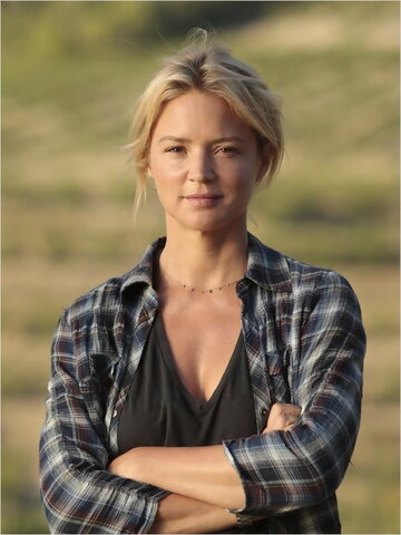 Virginie Efira nude