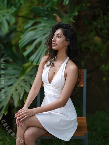 vishnupriyaaa nude photo 2