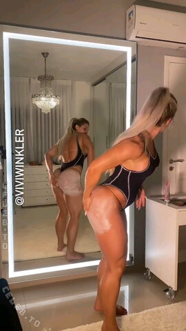 Vivi Winkler nude photo 85