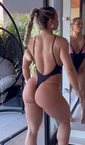 Vivi Winkler nude photo 16