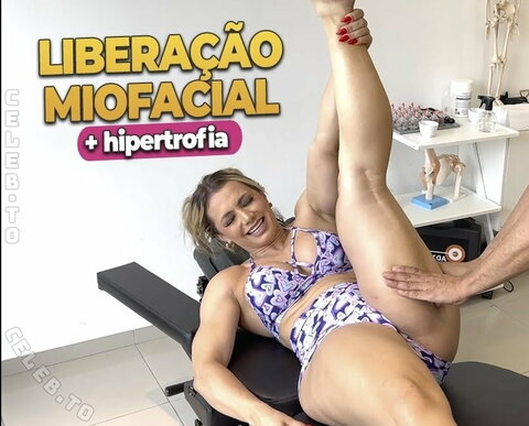 Vivi Winkler nude photo 11