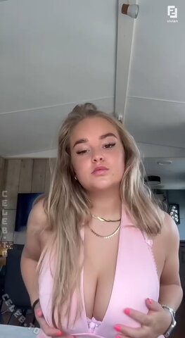 Vivian Bron photo 1