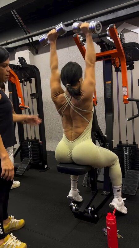 Viviane Araujo nude photo 7