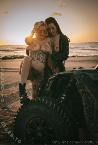 Vivi.croft nude photo 12