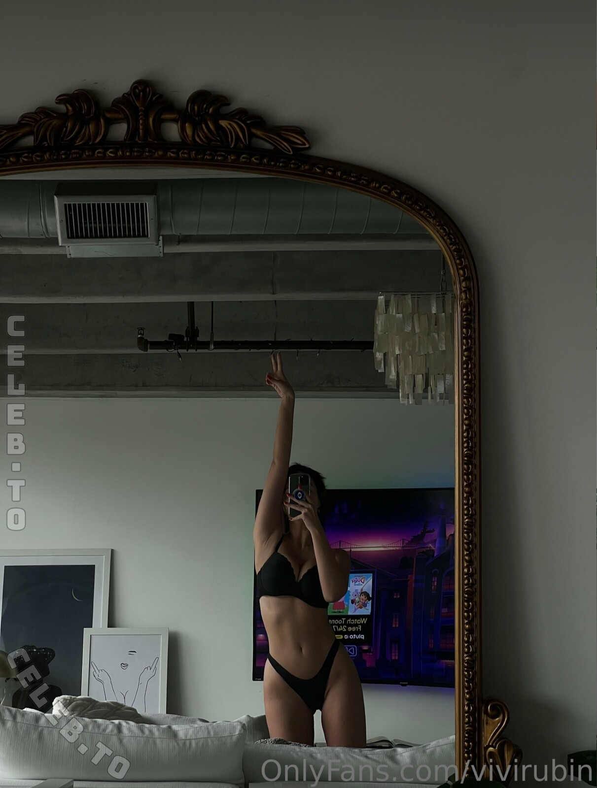 Vivien Rubin nude photo 2