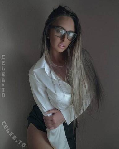 Vivien nude photo 18