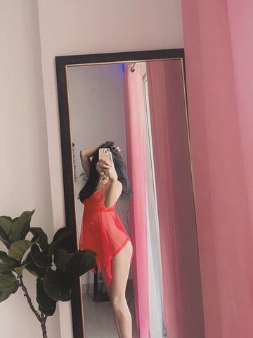 Vivienne Konyak nude photo 20
