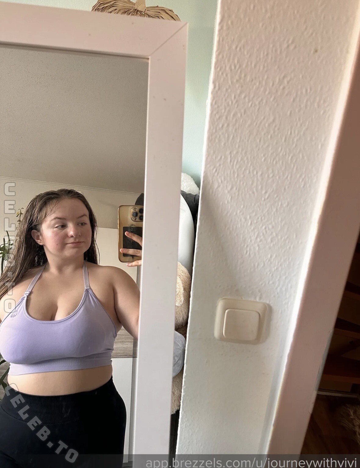 Vivien.rks nude photo 10