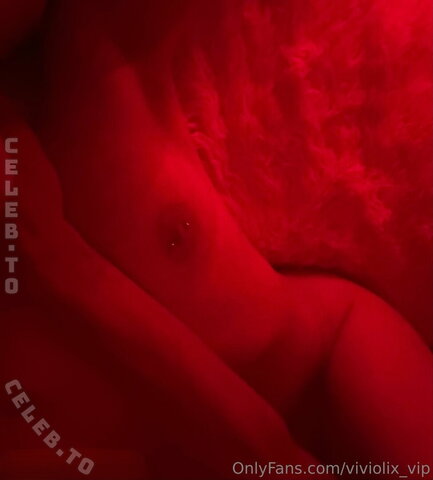 Viviolix nude photo 9