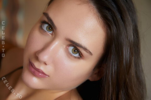 Vixi Rafi nude photo 169