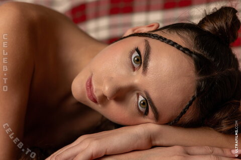 Vixi Rafi nude photo 366