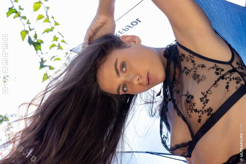Vixi Rafi nude photo 302