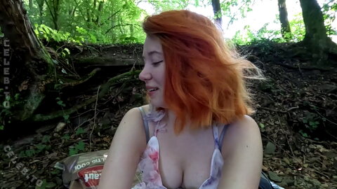 vleafnin nude photo 15