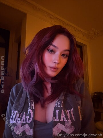 Vylerria nude photo 9