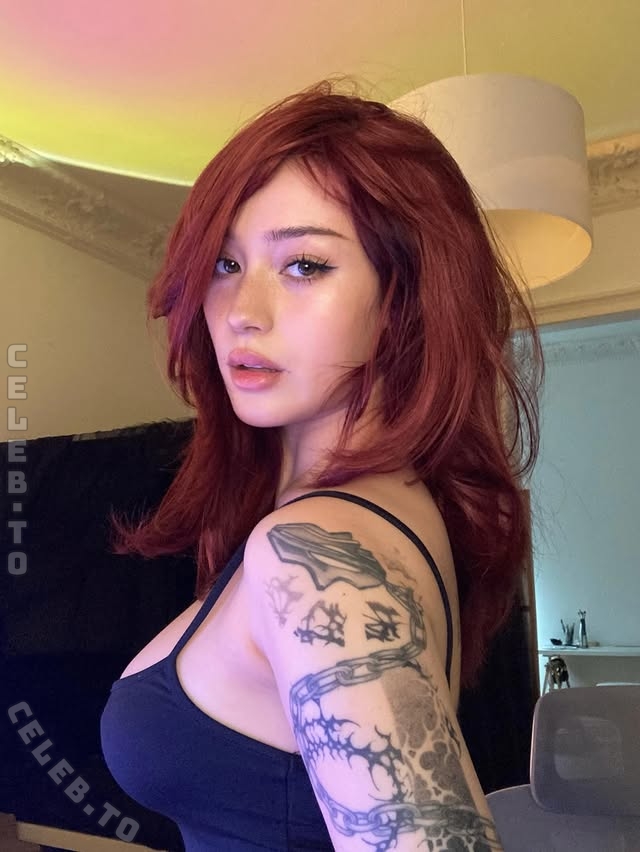 Vylerria nude photo 2