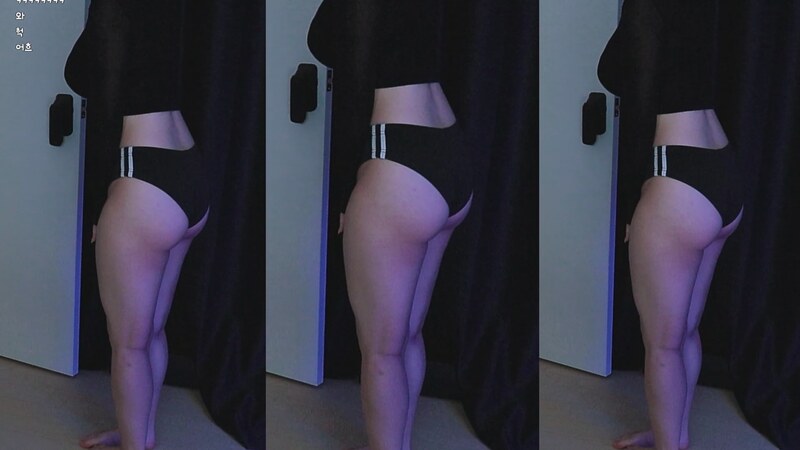 w_.0_0._n nude photo 2