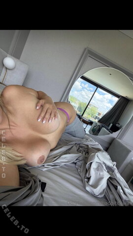 Wanda Nara photo 4