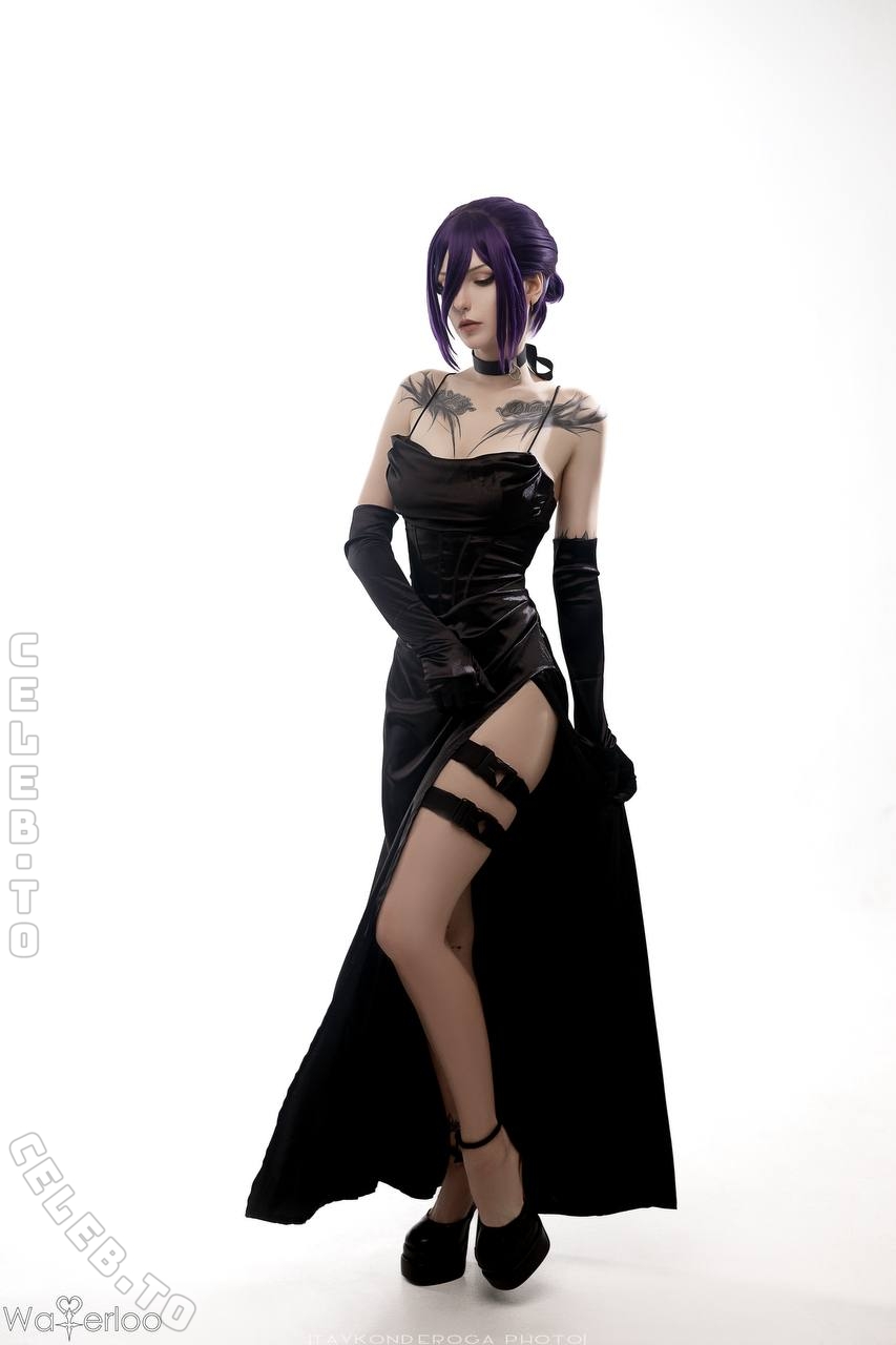 Waterloo Cosplay nude photo 12