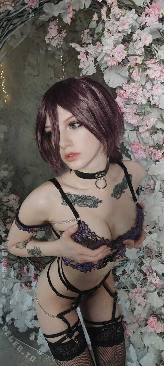 Waterloo Cosplay nude photo 15