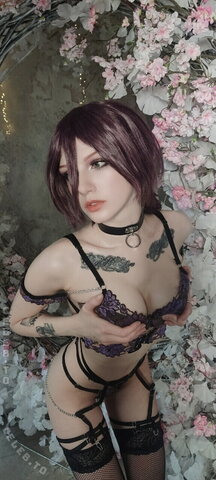 Waterloo Cosplay nude photo 10
