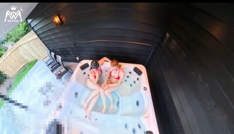 Wet-Wonder – BLANKER NASTIER 3er| Pentecost FUCK in the Whirlpool!! I spend the Pentecost weekend in the pool with th…