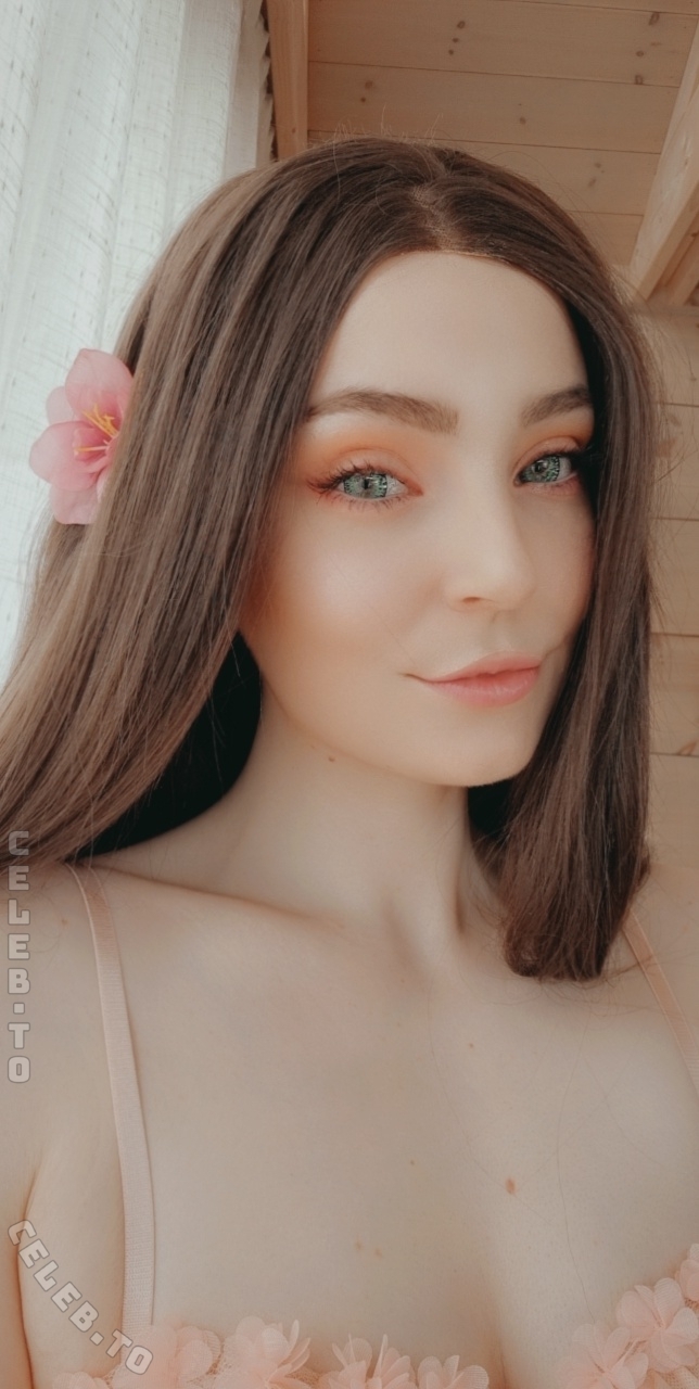 Whitespring nude photo 2