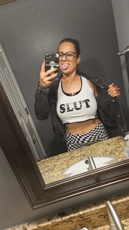 Who is this brown wife? nude photo 3