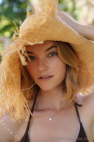 Willow Hand nude photo 111