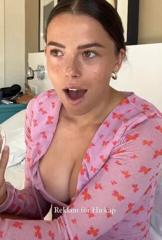 Wilma Holmqvist nude photo 5