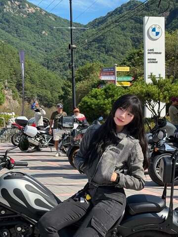 WINMI nude photo 2