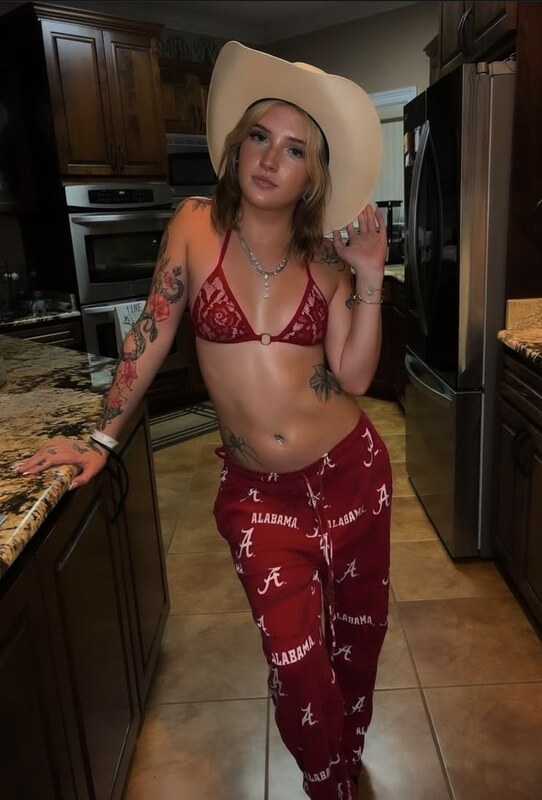 winniethepooh_7 nude photo 4