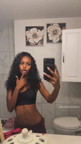 Winta nude photo 2