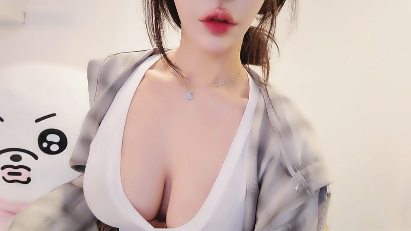 winter_28270 nude photo 4