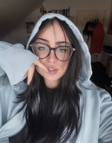 winterd0ll nude photo 14