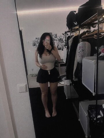 winterd0ll nude photo 10