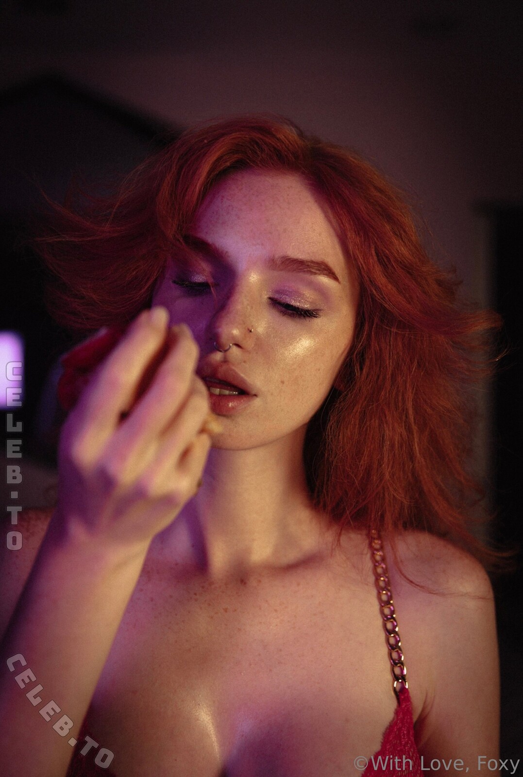 withlovefoxy nude photo 12
