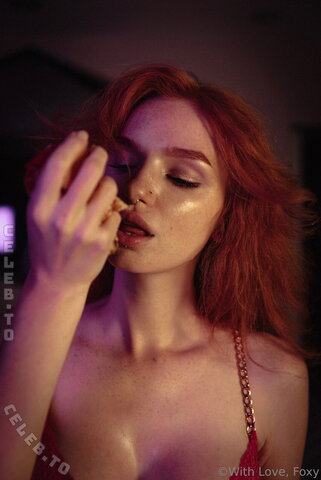 withlovefoxy nude photo 13