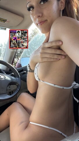 wombeeb nude photo 22