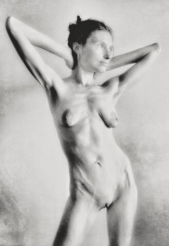 Wonderwife nude photo 7