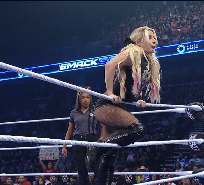 WWE Alexa Bliss nude photo 5