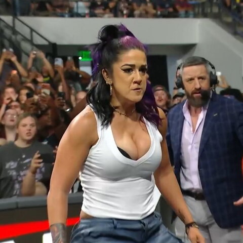 WWE Bayley New (6 photos)