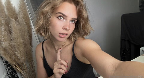 xalisa10er nude photo 33
