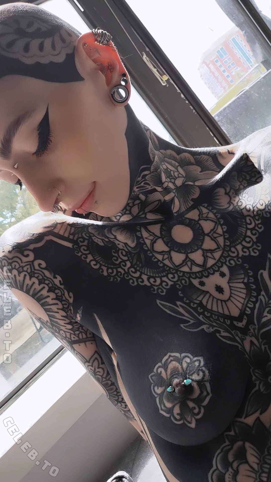 Xandra nude photo 1