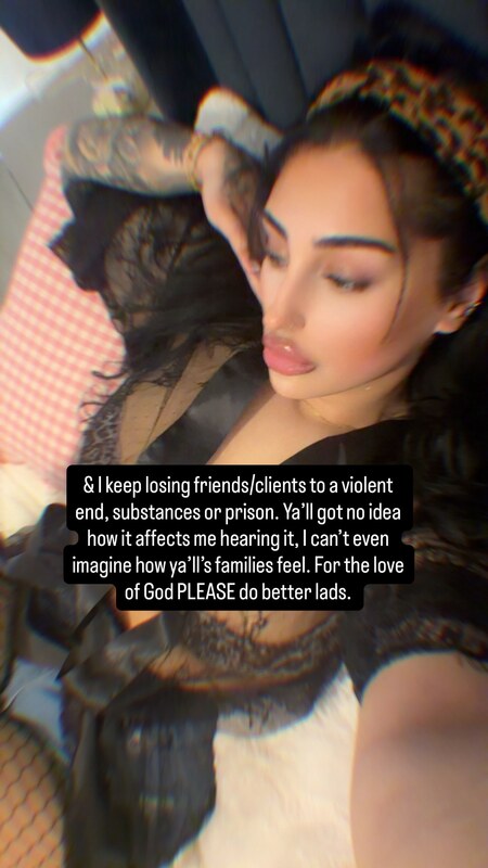 xclus_v nude photo 2