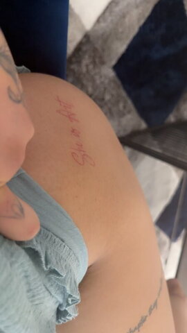 xclus_v nude photo 4