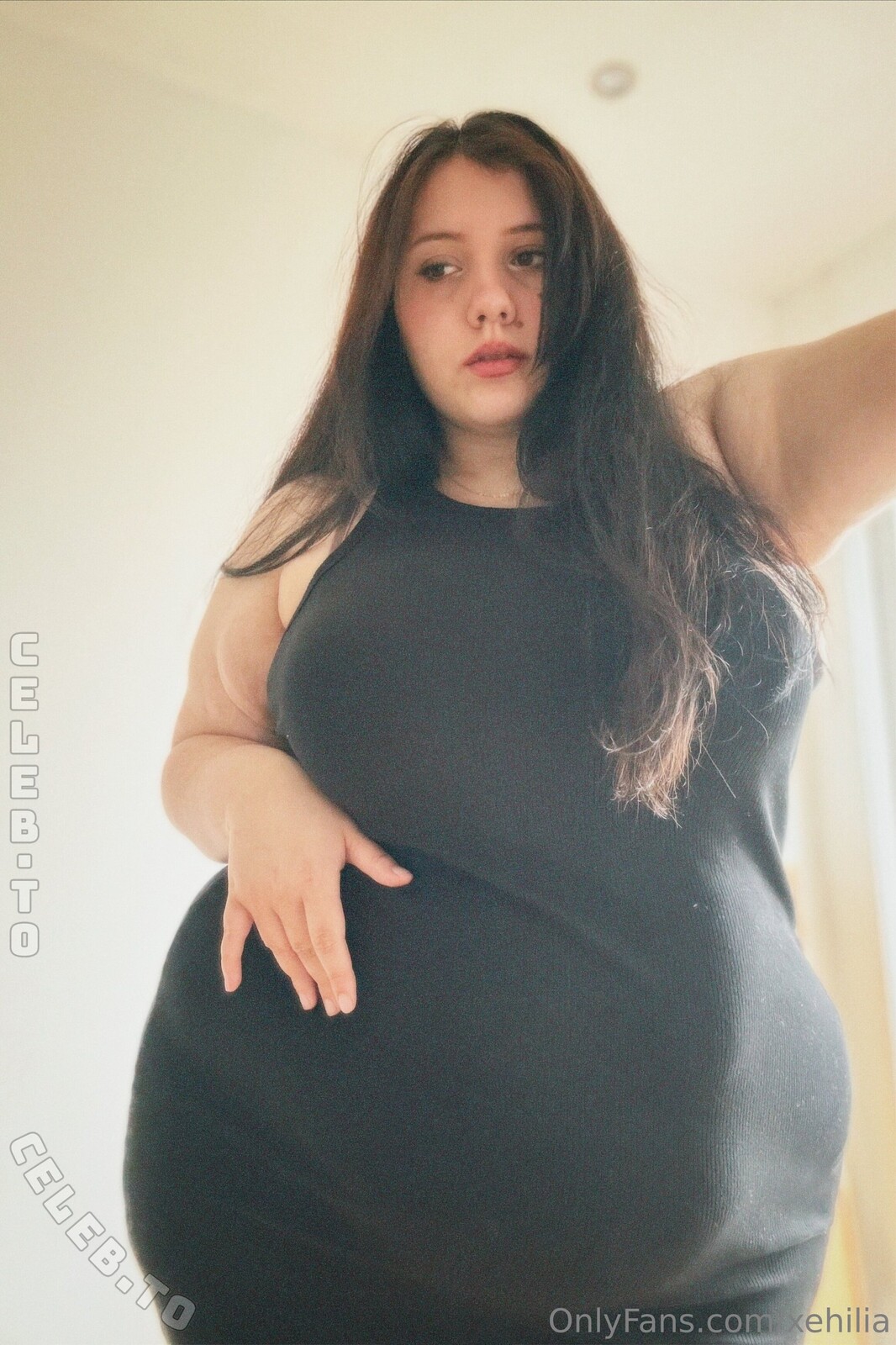 xehilia nude photo 8